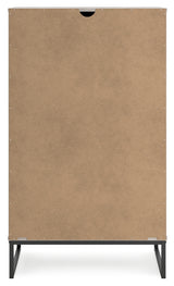 Neilsville 5-Piece Queen Platform Bed with Dresser, Chest and Nightstand (Queen Platform Bed, Queen Panel Headboard, Dresser, Chest of Drawers, Nightstand)