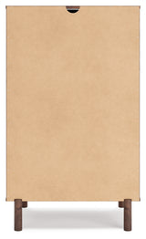 EB3660 5-Piece Queen Platform Bed with Dresser, Chest and Nightstand (Calverson Queen Platform Bed, Calverson Queen Panel Headboard, Calverson Dresser, Calverson Chest of Drawers, Calverson Nightstand)