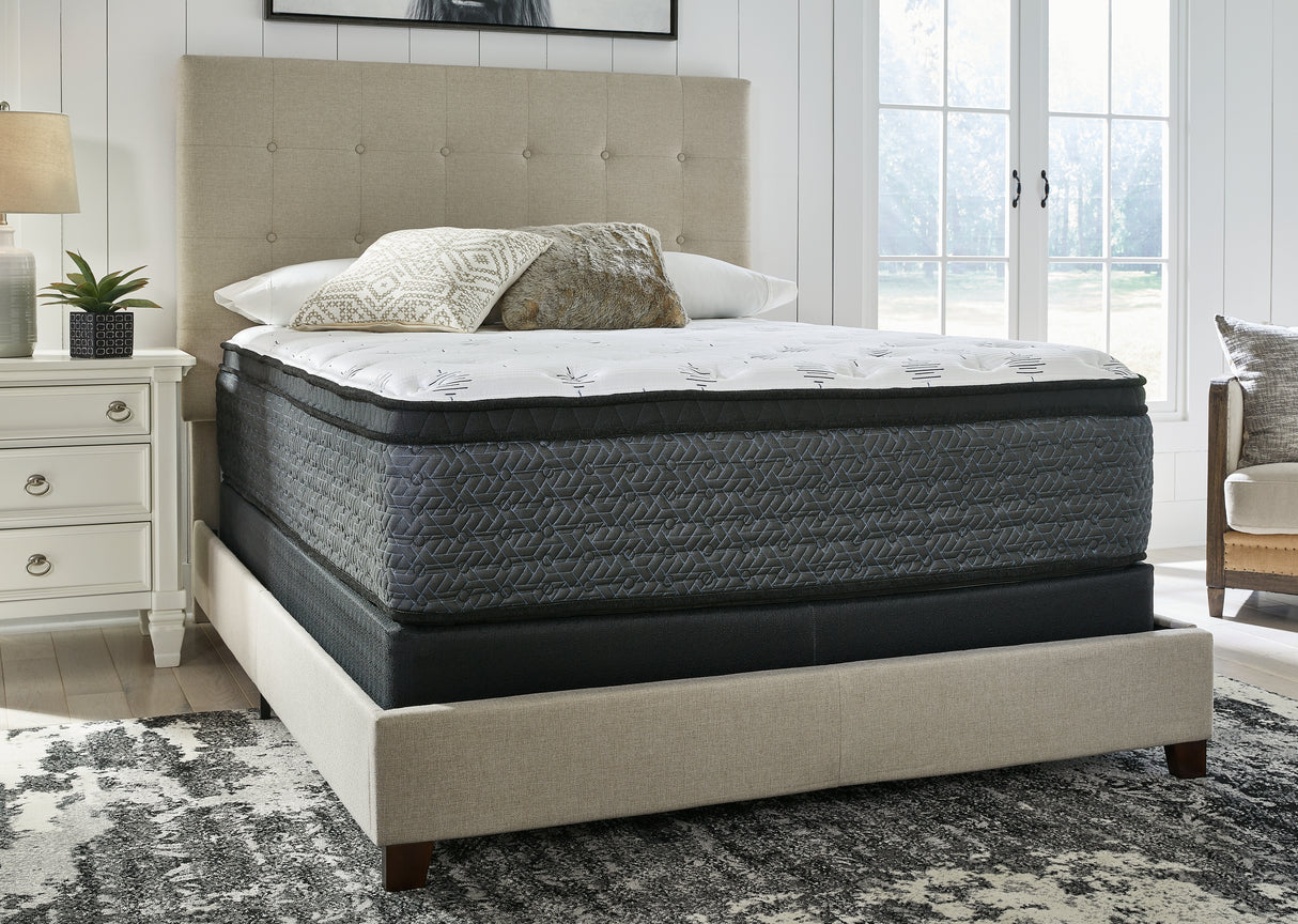 Ultra Luxury ET with Memory Foam King Mattress