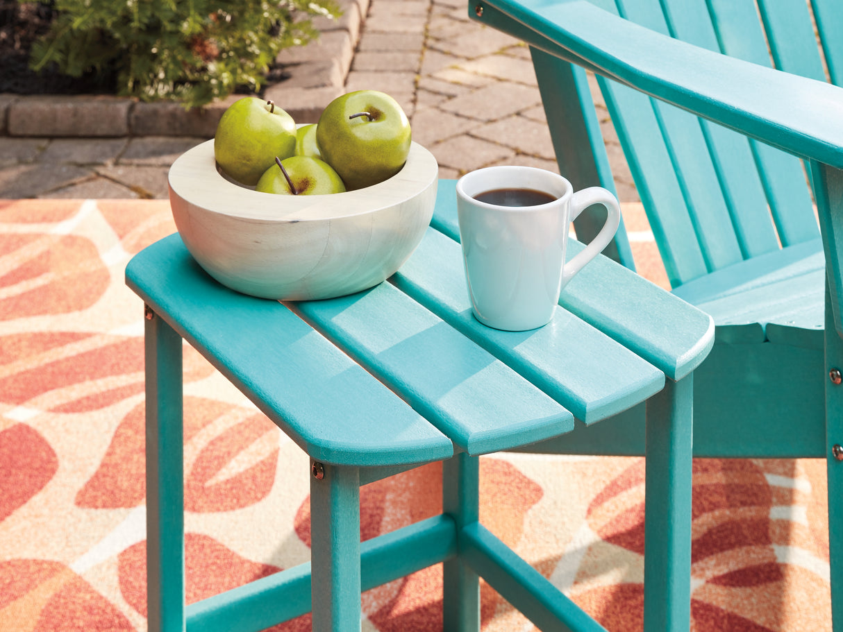 Sundown Treasure End Table (Color: Turquoise)