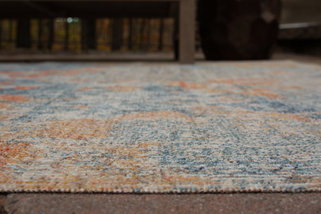 Wraylen 7'10" x 10' Rug (Variation Rug Size: 8' x 10')