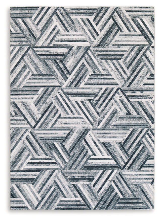 Adalock 5' x 7' Rug (Rug Size: 5' x 7')