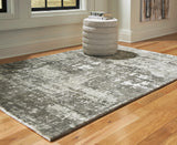 Valmontic 5' x 7' Rug (Rug Size: 5' x 7')