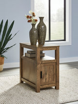 Fendenmore Chairside End Table