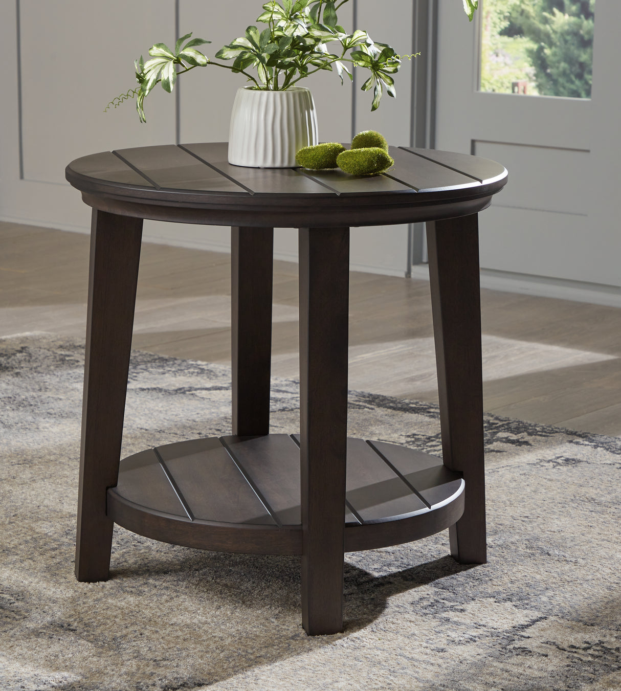 Celamar Coffee Table and 1 End Table