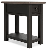 Tyler Creek 2-Piece 2 End Tables (Chairside End Table, Chairside End Table)