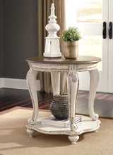 Realyn 2-Piece 2 End Tables (End Table, End Table)