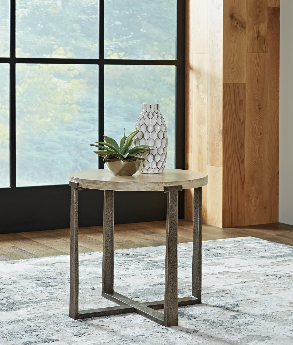 Dalenville Coffee Table and 2 End Tables