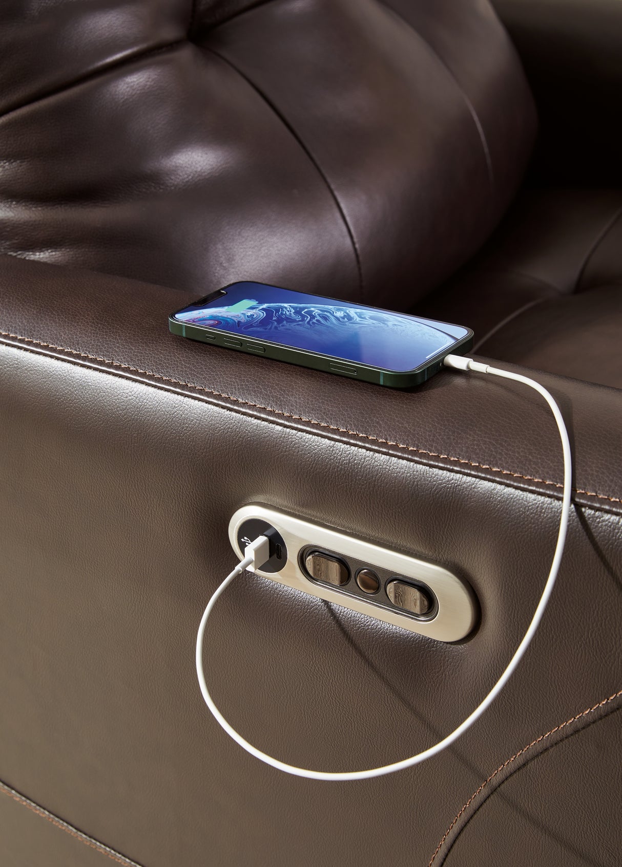 Pisgham Power Recliner (Color: Chocolate)